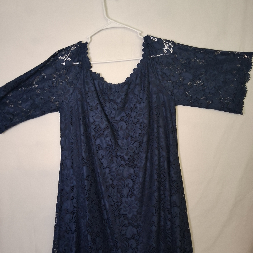Elegant Navy Lace Off-Shoulder Dress - Picture 2 of 5